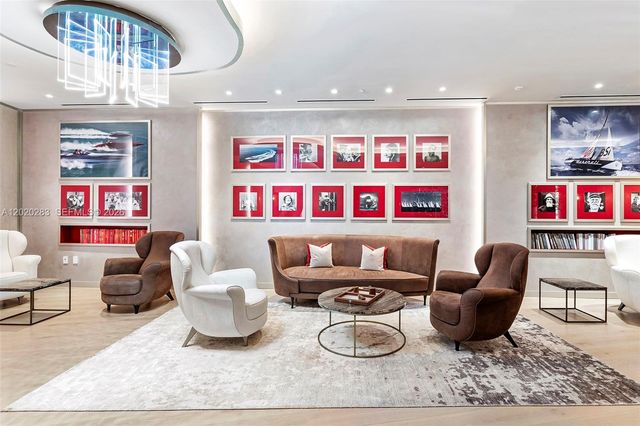 1000 Brickell Plz 4014, Miami, FL 33131