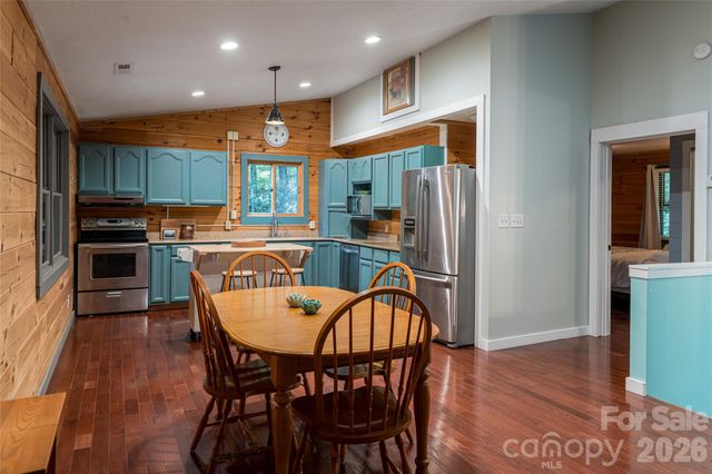 4035 Bald Creek Road, Clyde, NC 28721