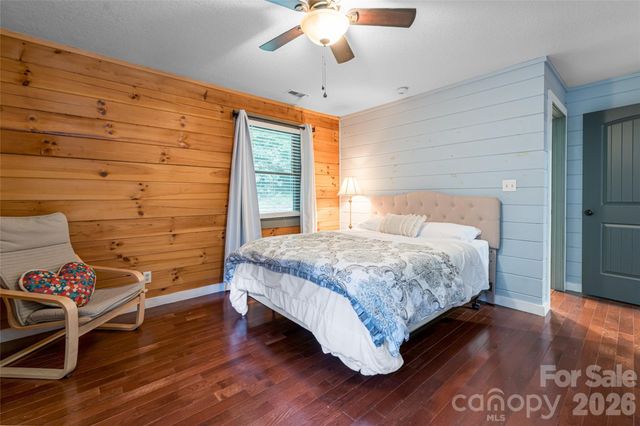 4035 Bald Creek Road, Clyde, NC 28721