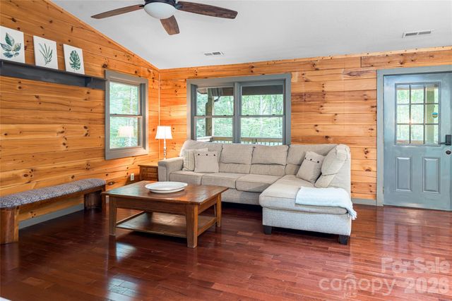 4035 Bald Creek Road, Clyde, NC 28721
