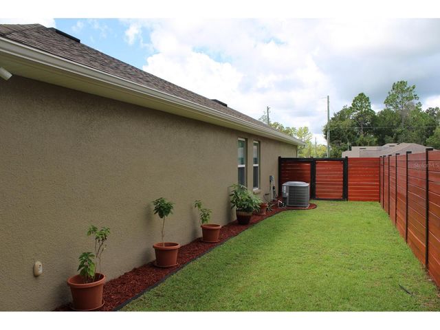 16049 SE 89TH TERRACE, Summerfield, FL 34491