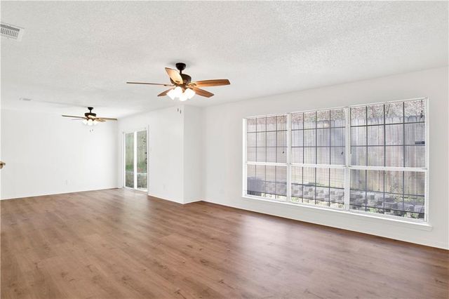 5631 Bentley Lane, Mobile, AL 36609