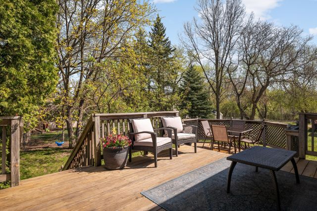 2600 E 121st Street, Burnsville, MN 55337