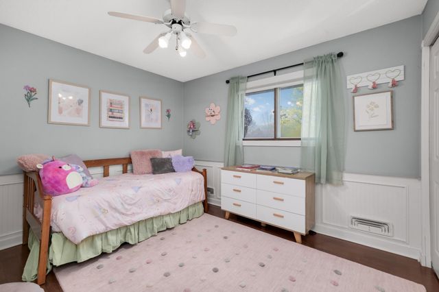 2600 E 121st Street, Burnsville, MN 55337