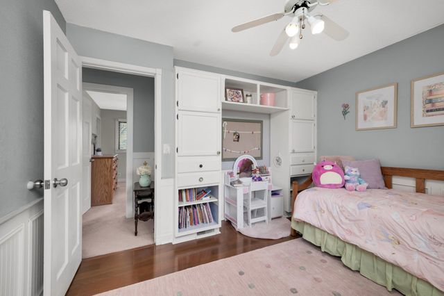 2600 E 121st Street, Burnsville, MN 55337