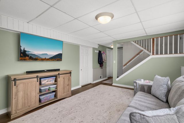 2600 E 121st Street, Burnsville, MN 55337