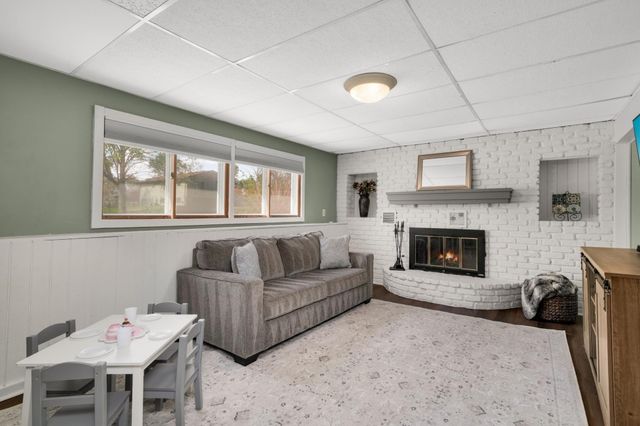 2600 E 121st Street, Burnsville, MN 55337