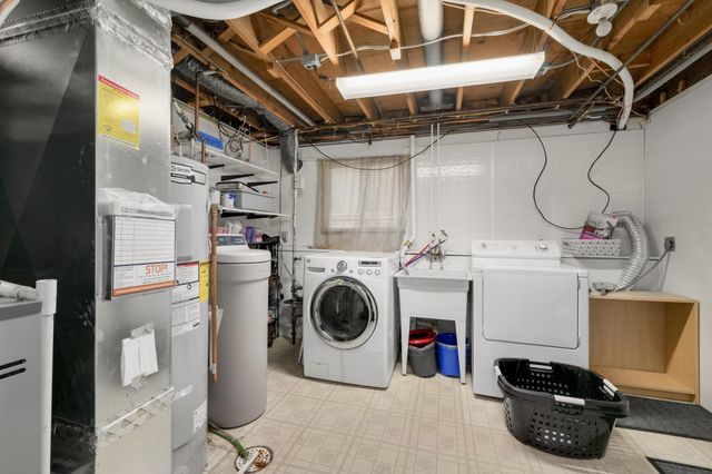 2600 E 121st Street, Burnsville, MN 55337