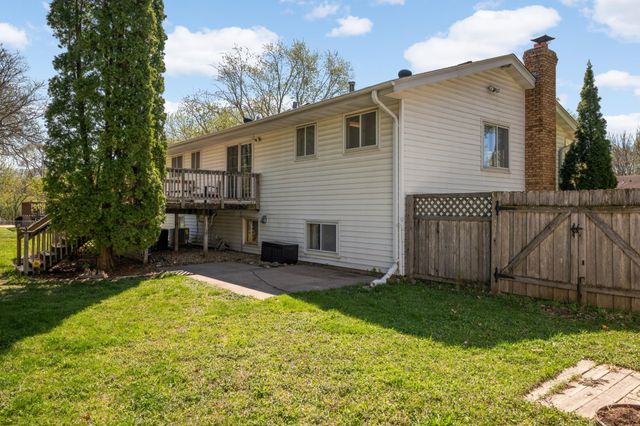 2600 E 121st Street, Burnsville, MN 55337