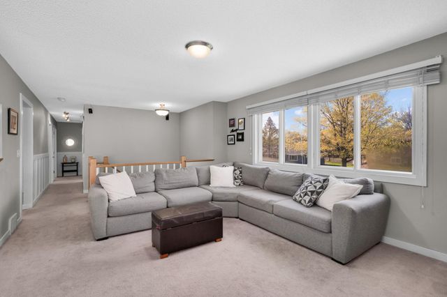 2600 E 121st Street, Burnsville, MN 55337