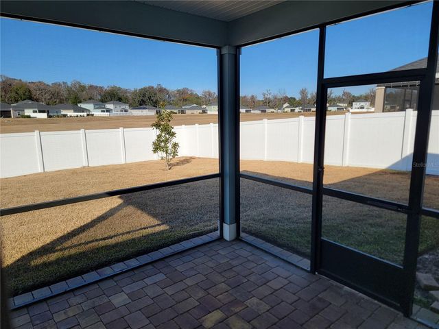 4462 NW 14 LOOP, Ocala, FL 34482