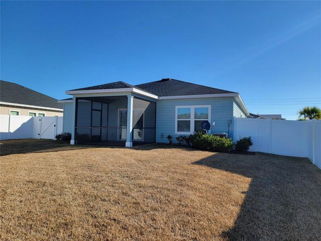 4462 NW 14 LOOP, Ocala, FL 34482