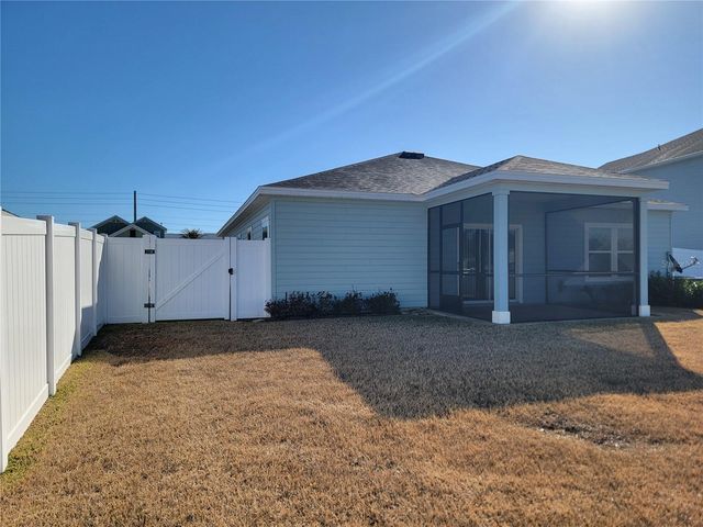 4462 NW 14 LOOP, Ocala, FL 34482