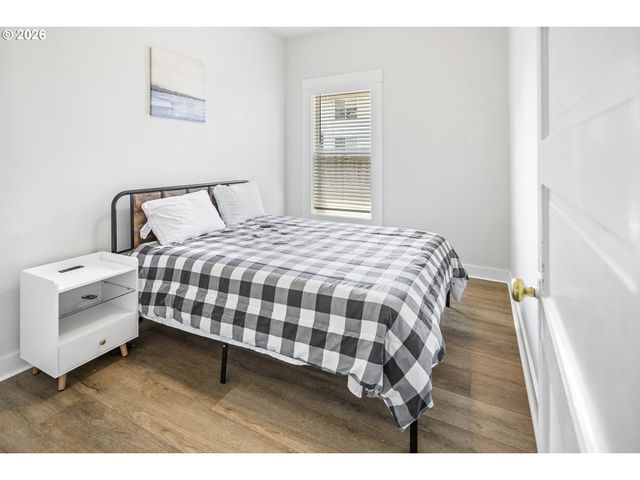 3044 Se 9TH Ave, Portland, OR 97202