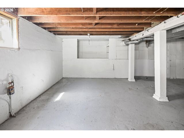 3044 Se 9TH Ave, Portland, OR 97202