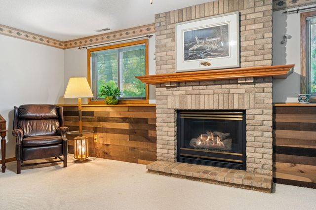 1320 Griffin Avenue, Mahtomedi, MN 55115