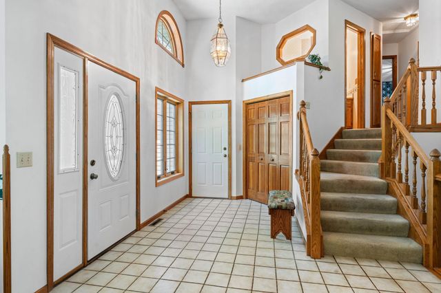 1320 Griffin Avenue, Mahtomedi, MN 55115