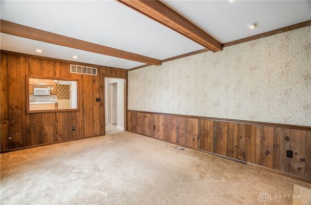 7013 Woodcroft Drive, Englewood, OH 45322