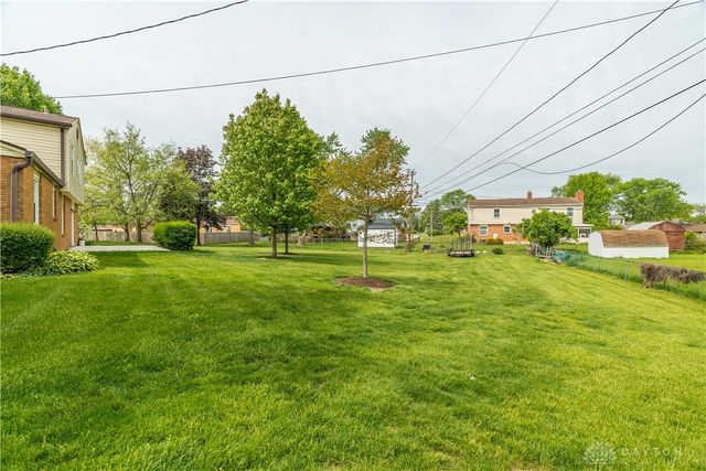 7013 Woodcroft Drive, Englewood, OH 45322