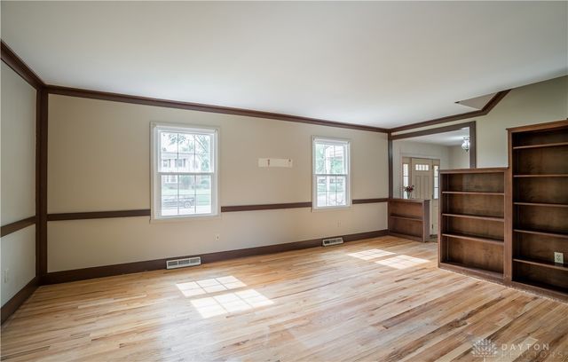 7013 Woodcroft Drive, Englewood, OH 45322