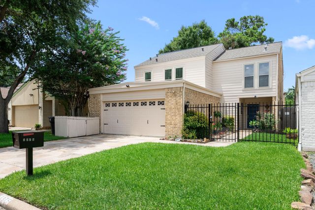 1375 Bullock Lane, Houston, TX 77055
