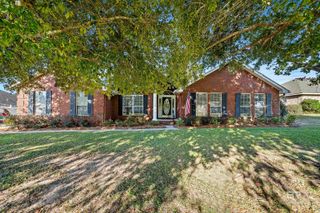 12279 Verona Court, Foley, AL 36535