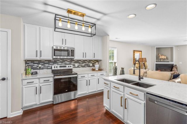 4107 Laurel Creek Drive, Greensboro, NC 27405