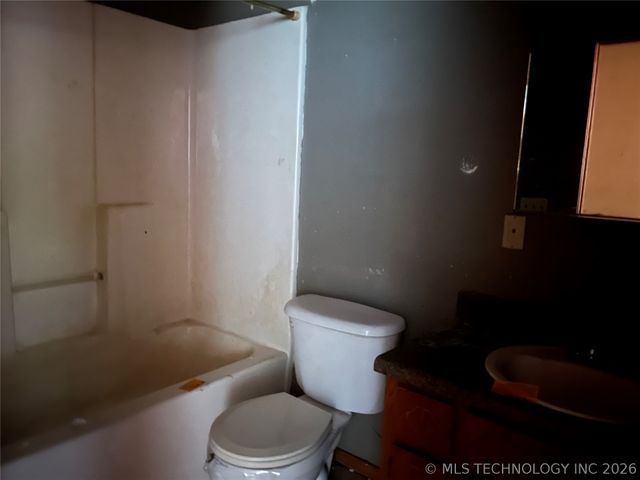 311 David Walker Lane, Stigler, OK 74462
