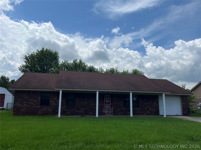 311 David Walker Lane, Stigler, OK 74462