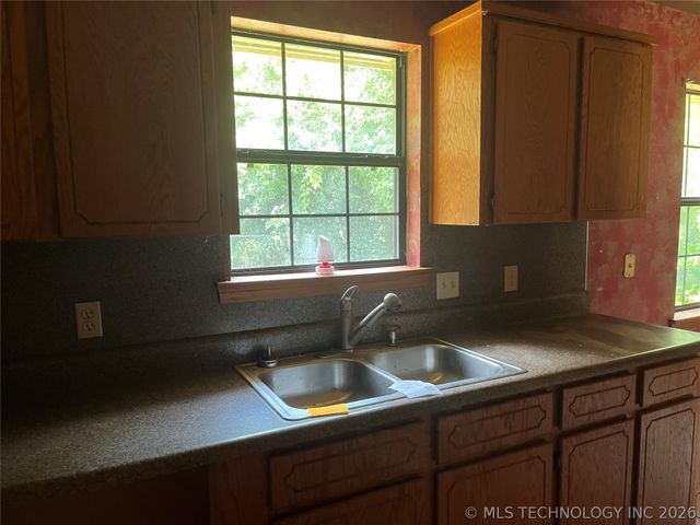 311 David Walker Lane, Stigler, OK 74462