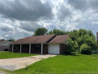 311 David Walker Lane, Stigler, OK 74462