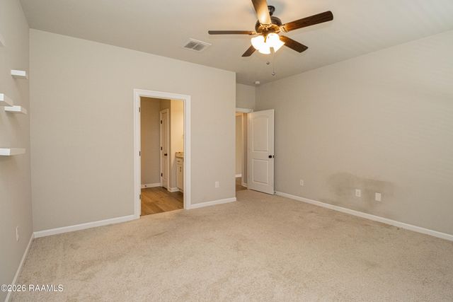 303 Tall Meadows Lane, Lafayette, LA 70506