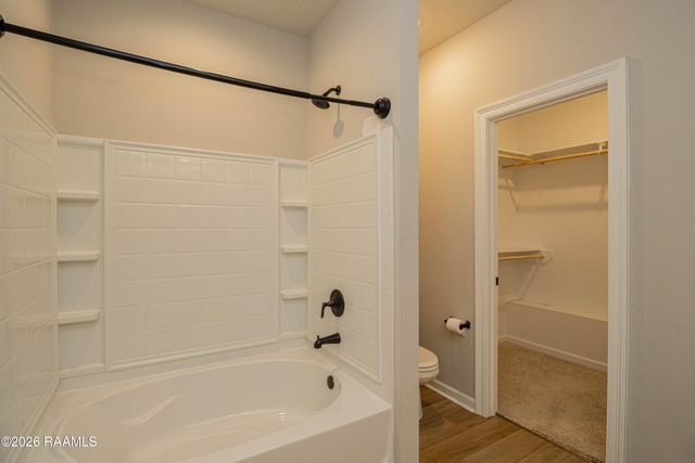303 Tall Meadows Lane, Lafayette, LA 70506