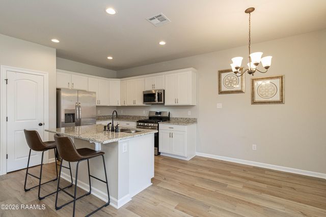 303 Tall Meadows Lane, Lafayette, LA 70506