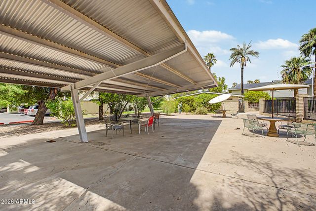 1307 N 44TH Street, Phoenix, AZ 85008