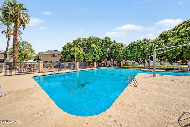 1307 N 44TH Street, Phoenix, AZ 85008