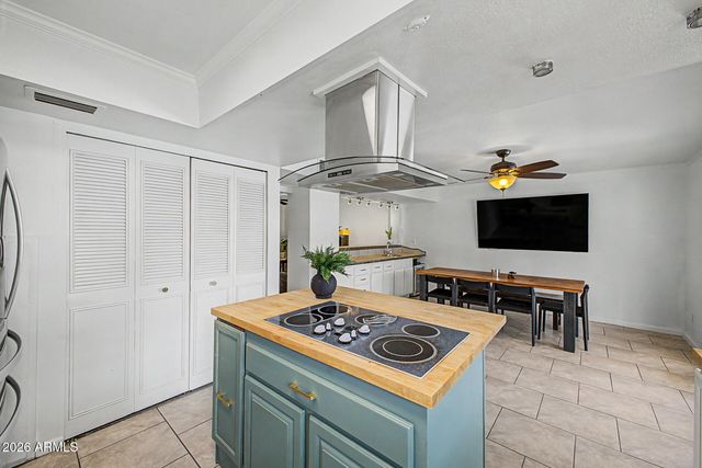 1307 N 44TH Street, Phoenix, AZ 85008