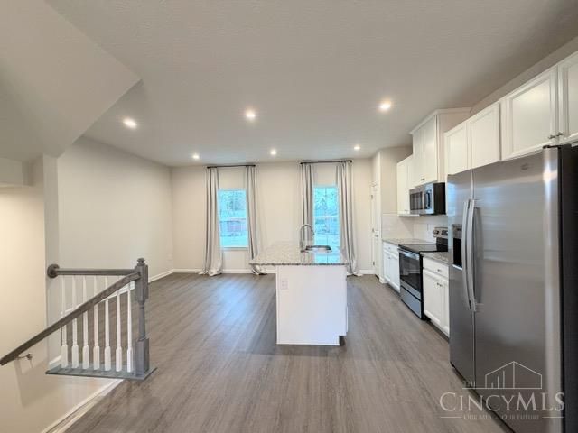 42 Wentworth Lane, Deer Park, OH 45236