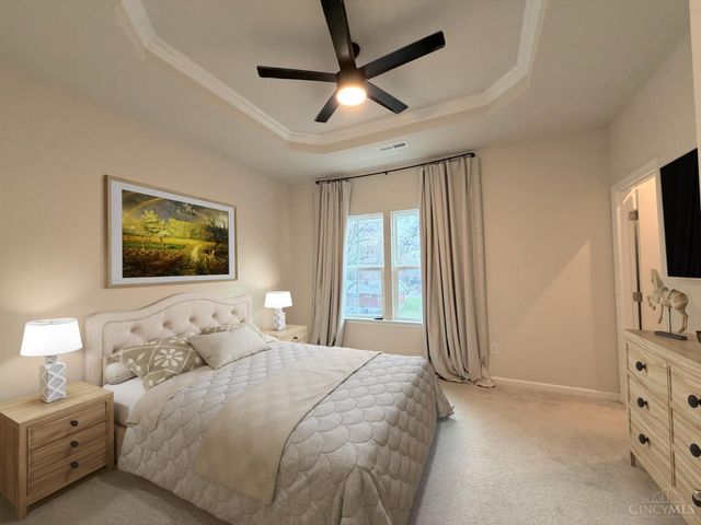 42 Wentworth Lane, Deer Park, OH 45236