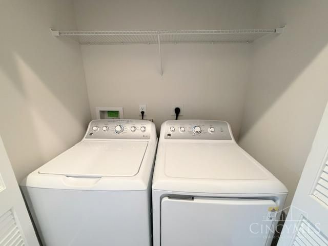 42 Wentworth Lane, Deer Park, OH 45236