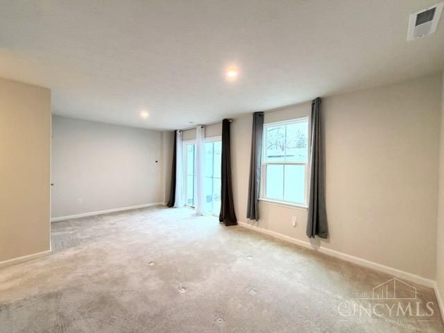 42 Wentworth Lane, Deer Park, OH 45236