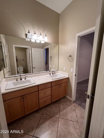 11467 E Sweetwater Avenue, Scottsdale, AZ 85259