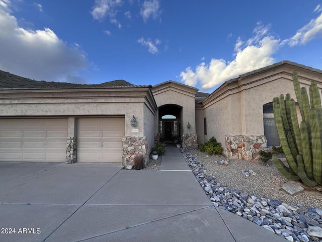 11467 E Sweetwater Avenue, Scottsdale, AZ 85259