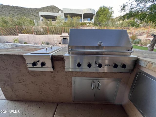 11467 E Sweetwater Avenue, Scottsdale, AZ 85259