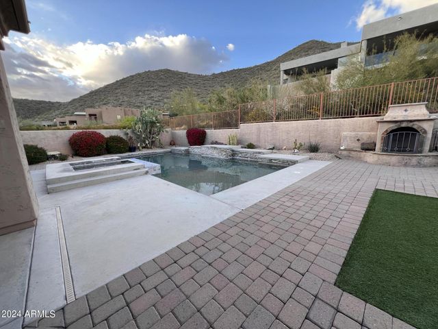 11467 E Sweetwater Avenue, Scottsdale, AZ 85259