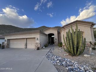 11467 E Sweetwater Avenue, Scottsdale, AZ 85259