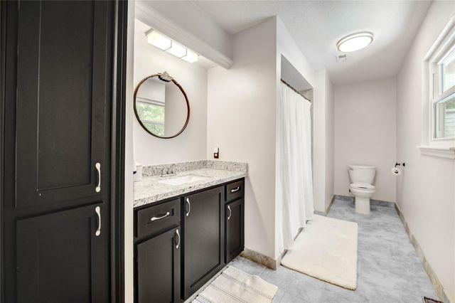 11715 Cypresswood Drive, Houston, TX 77070