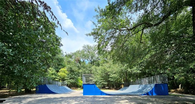 11715 Cypresswood Drive, Houston, TX 77070