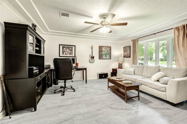 11715 Cypresswood Drive, Houston, TX 77070