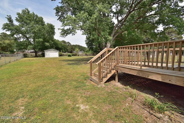 2216 Meadowbrook Road, Rocky Mount, NC 27801